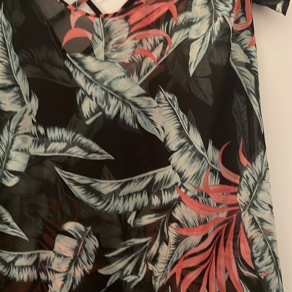 Palm leaf design swim cover up size small - Picture 2 of 5